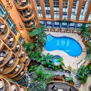 Palace Royal 4*, Quebeque Canadá