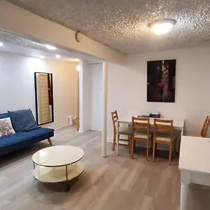 Hébergement de vacances Heart Of Mtr For Memerable Experiance 2 Backyard 7minmetro Fully Renovated & Equipped, Montréal