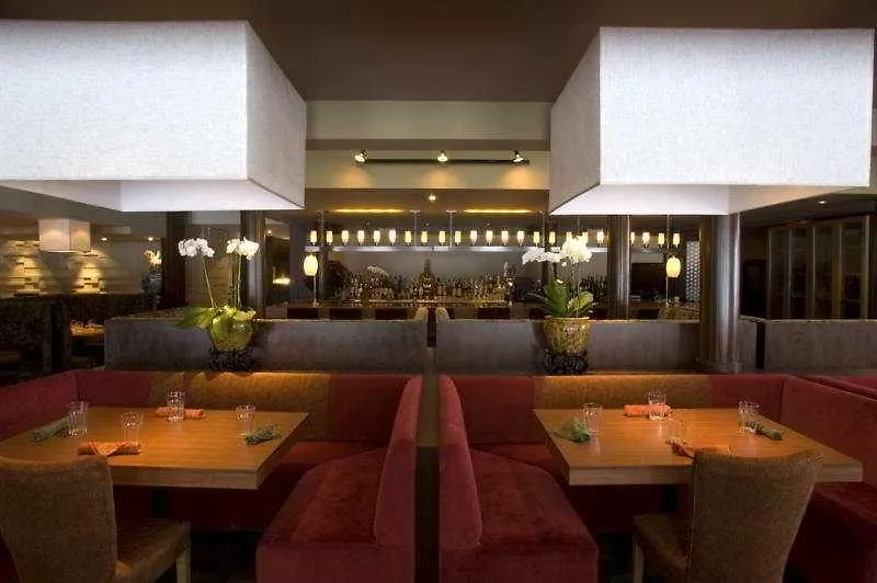 Hotel Ruby Foo'S Montréal