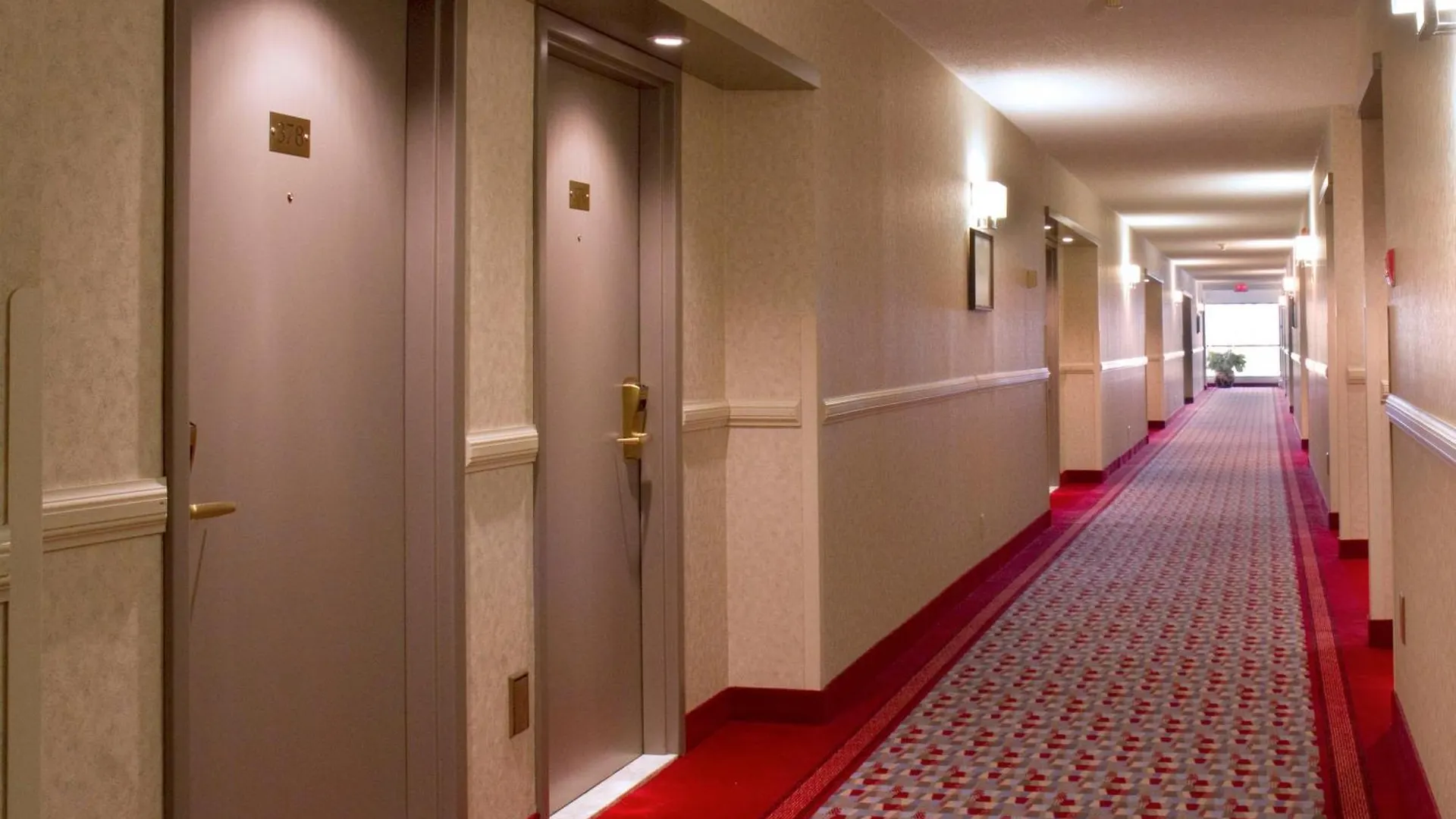 Hotel Ruby Foo'S Montréal